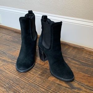 Dolce Vita black suede boots size 6